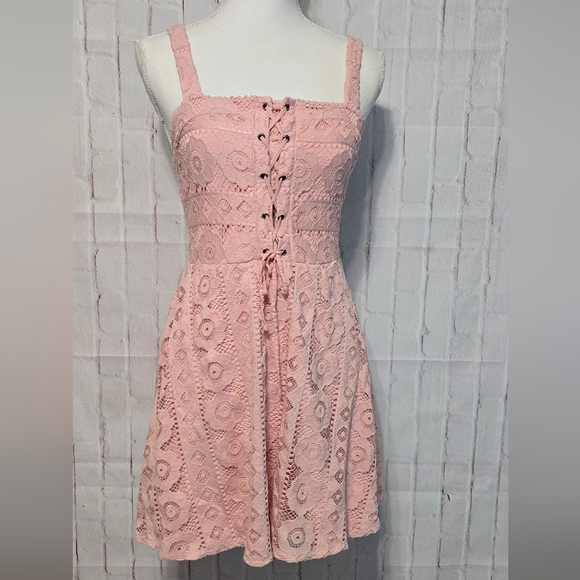 Aeropostale Lace Fit & Flare Dress - Picture 5 of 8